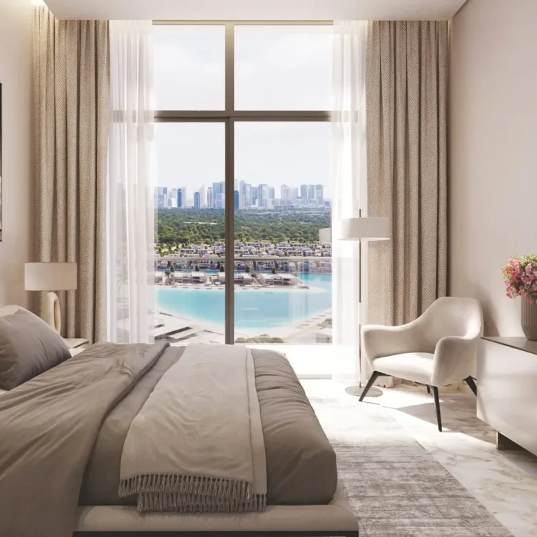 360 Riverside Crescent interior 6