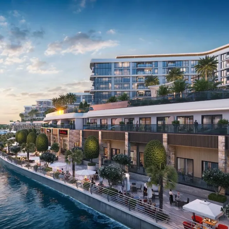 Bayside Marina Residences exterior 5