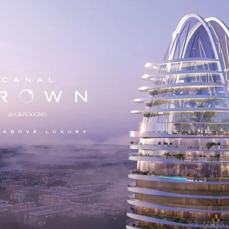 Canal Crown exterior 3
