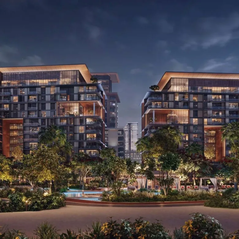 City Walk Crestlane exterior 6
