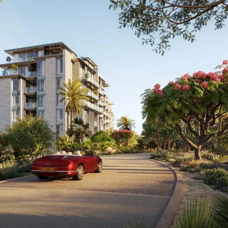 Solaya exterior 3